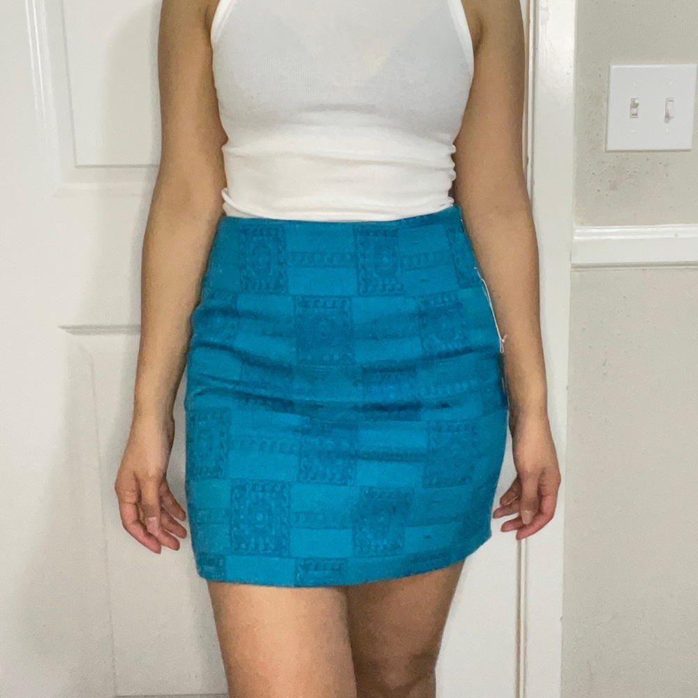 Forever 21 contemporary mini skirt